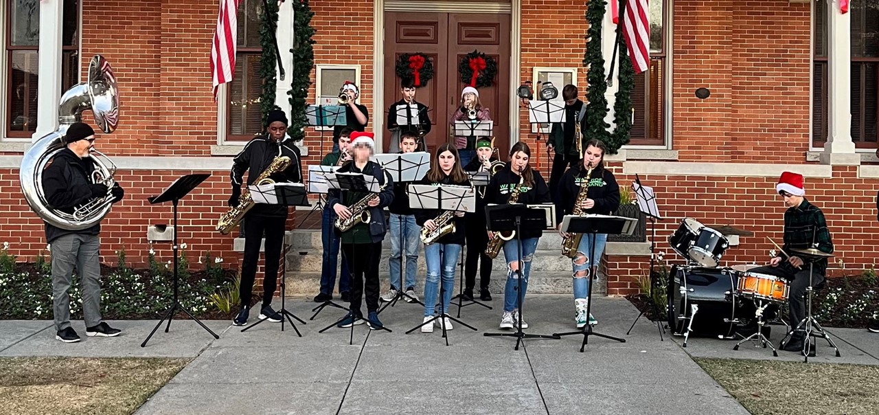 YMS Jazz Band performs in Downtown Monroe